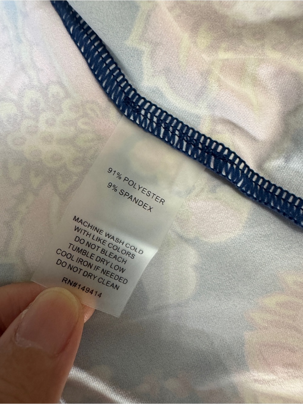 Johnny Was Active Floral Performance Long Sleeve Top Blue Pink Relaxed Size L - Picture 10 of 13